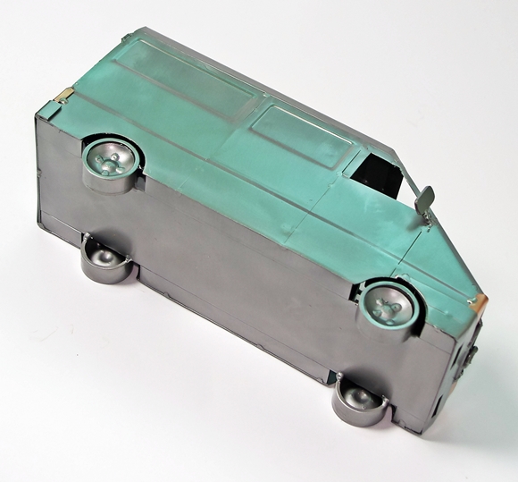 metalowy model mercedesa vito transporter